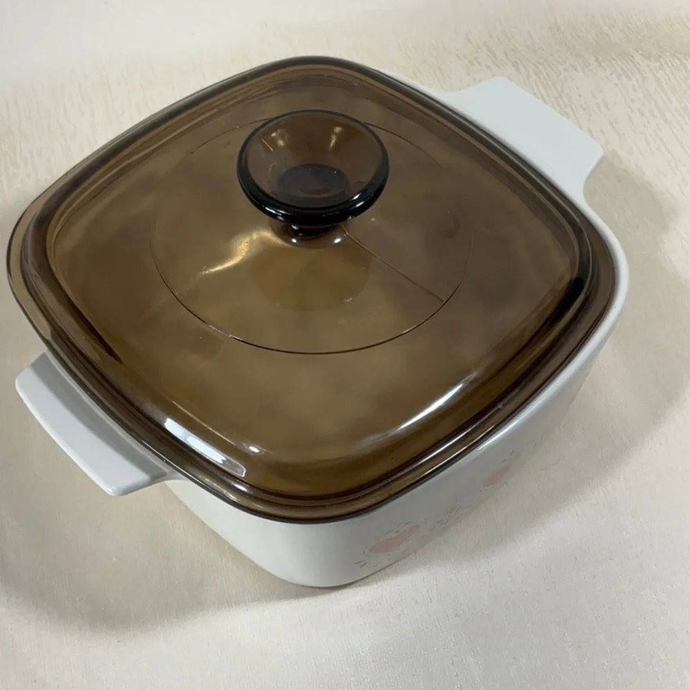 Forever Yours Corning Ware 1.5 Liter Casserole Dish with Cover
